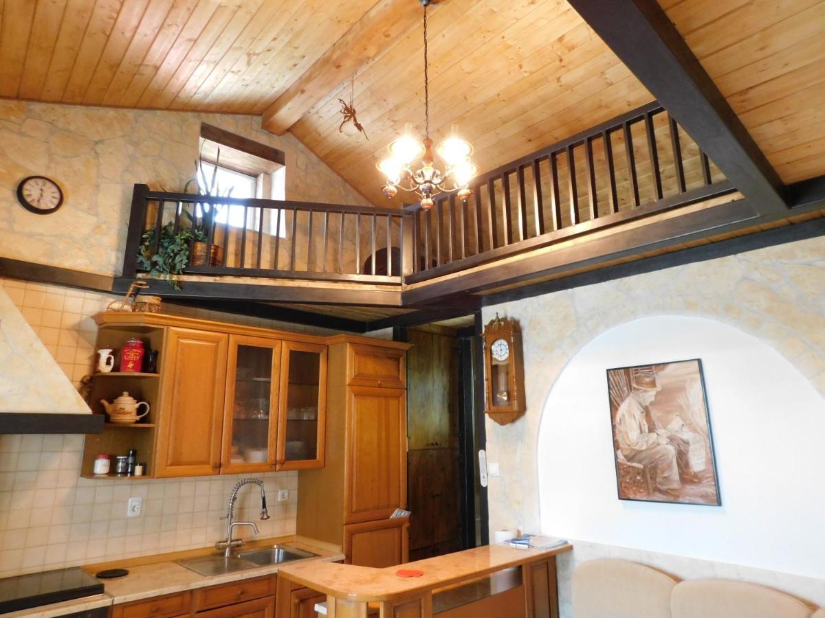 Kamnita Hisa Stari Klesar Villa Ilirska Bistrica Exteriör bild